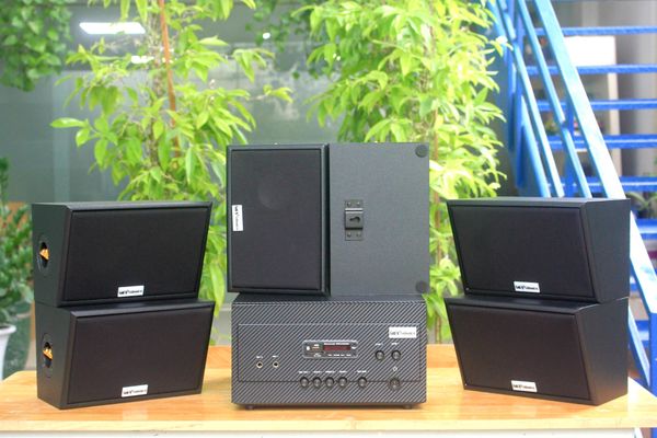 Dàn loa treo tường thông báo phát nhạc nền tự động: A907 Goldsound 2 vùng âm lượng 900w + 6 loa Goldsound ngoài trời V50NT 50w, loa được thiết kế riêng cho quán, bật lớn không tạp âm, miễn phí công lắp đặt, bảo hành 12 tháng