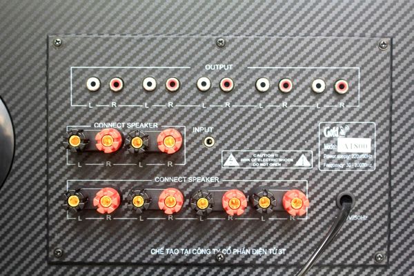 Loa treo tường, phát nhạc nền thông báo: Amply A1800 Goldsound 6 vùng âm lượng 1800w + 10 loa Goldsound V58C 58w, Amply 4 - 6 vùng âm lượng, loa được thiết kế riêng cho quán, bật lớn không tạp âm, miễn phí công lắp đặt, bảo hành dài hạn 5 năm.