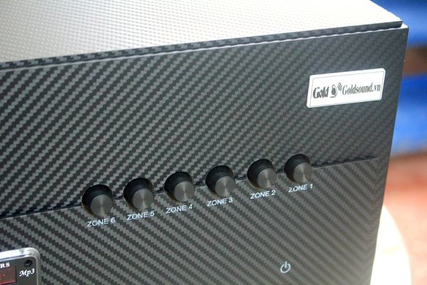 Loa treo tường, phát nhạc nền thông báo: Amply A1800 Goldsound 6 vùng âm lượng 1800w + 10 loa Goldsound V58C 58w, Amply 4 - 6 vùng âm lượng, loa được thiết kế riêng cho quán, bật lớn không tạp âm, miễn phí công lắp đặt, bảo hành dài hạn 5 năm.