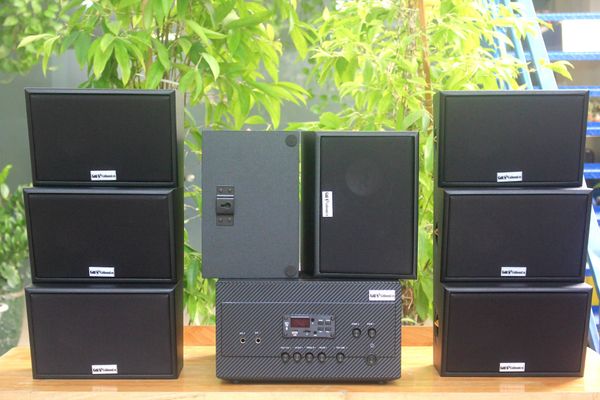 Dàn loa treo tường thông báo phát nhạc nền tự động: A917 Goldsound 2 vùng âm lượng 1200w + 8 loa Goldsound ngoài trời V50NT 50w, loa được thiết kế riêng cho quán, bật lớn không tạp âm, miễn phí công lắp đặt, bảo hành 12 tháng