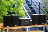 Loa treo tường, phát nhạc nền thông báo: A917 Goldsound 2 vùng âm lượng 1200w + 4 loa Goldsound V40C 40w, loa được thiết kế riêng cho quán, bật lớn không tạp âm, miễn phí công lắp đặt, bảo hành dài hạn 5 năm.