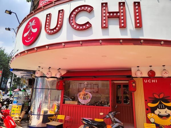 Loa Goldsound cho nhà hàng Nhật Bản Uchi Tempura, Quận 5, loa được thiết kế riêng cho quán, bật lớn không tạp âm, miễn phí công lắp đặt, bảo hành dài hạn 5 năm