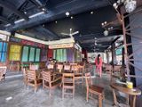 Loa thông báo, phát nhạc nền tự động cho cafe Aha Sapa, Lào Cai, Amply 4 - 6 vùng âm lượng, loa được thiết kế riêng cho quán, bật lớn không tạp âm, miễn phí công lắp đặt, bảo hành dài hạn 5 năm.