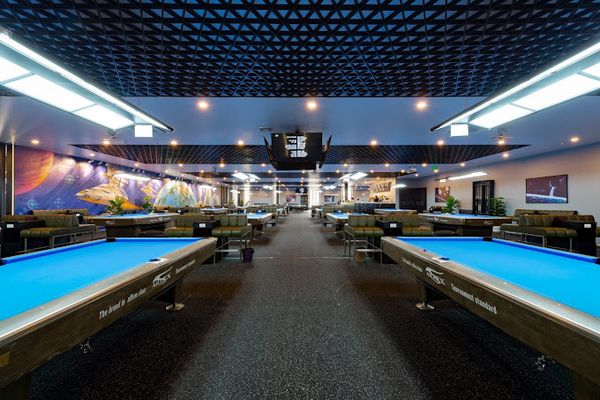 Lắp đặt loa âm trần cho quán bida Zone Plus Billiard, Thái Nguyên, amply 2 kênh 1200w, bluetooth 5.0, loa VAT38-38w, loa được thiết kế riêng cho quán, bật lớn không tạp âm, miễn phí công lắp đặt, bảo hành dài hạn 5 năm