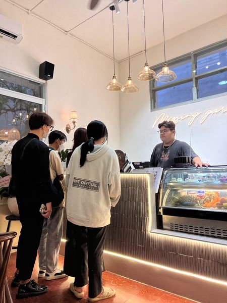 Loa Goldsound cho Missing Garden Cafe, Quận 3, TP HCM, loa được thiết kế riêng cho quán, bật lớn không tạp âm, miễn phí công lắp đặt, bảo hành dài hạn 5 năm