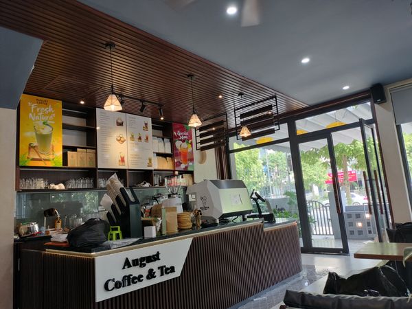 Loa cafe Goldsound hoàn thiện âm thanh cho August Coffee, Hà Nội
