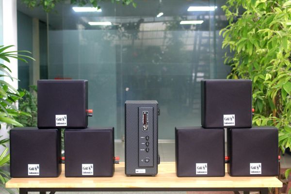 [Diện tích 120m2] Amply AMT155 + 6 V23, Amply 2 vùng âm lượng, loa được thiết kế riêng cho quán, bật lớn không tạp âm, bảo hành dài hạn 5 năm.