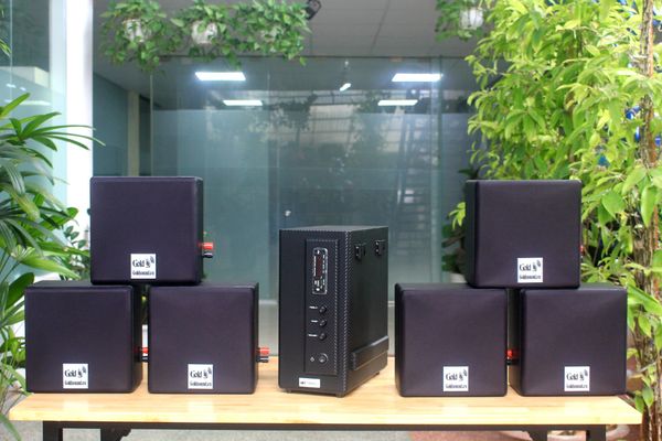 [Diện tích 120m2] Amply AMT155 + 6 V23, Amply 2 vùng âm lượng, loa được thiết kế riêng cho quán, bật lớn không tạp âm, bảo hành dài hạn 5 năm.