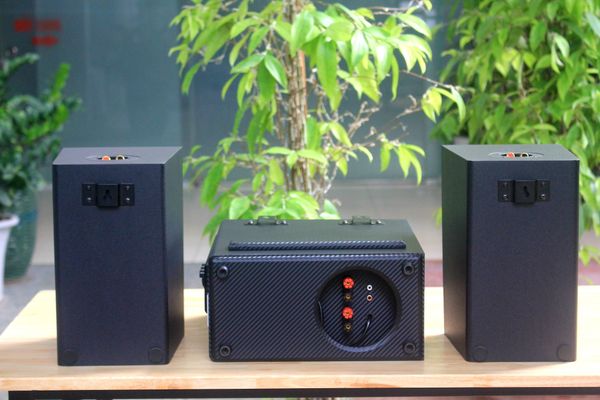 [Diện tích 40m2] AMT155 Goldsound 150w + 2 loa Goldsound V40C 40w, loa được thiết kế riêng cho quán, bật lớn không tạp âm, miễn phí công lắp đặt, bảo hành dài hạn 5 năm.