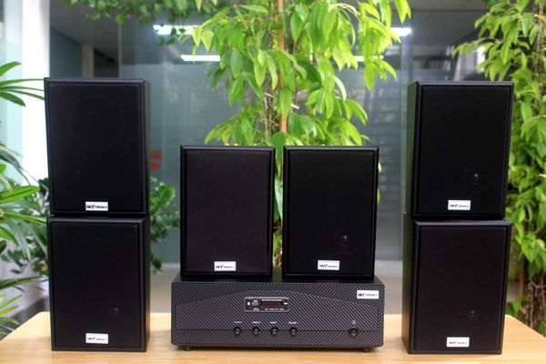 Dàn loa treo tường thông báo, phát nhạc nền tự động: Amply A918 Goldsound 2 vùng âm lượng 1200w + 6 loa Goldsound V55C 55w, loa được thiết kế riêng cho quán, bật lớn không tạp âm, miễn phí công lắp đặt, bảo hành dài hạn 5 năm