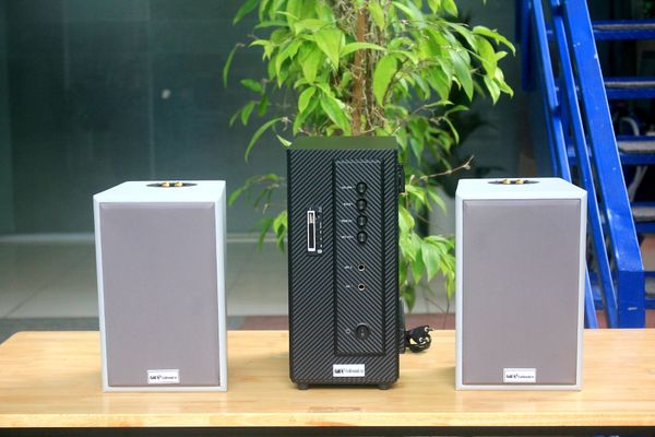 [Diện tích 40m2] Amply AMT154 Goldsound 150w + 2 loa Goldsound V58C 58w, loa được thiết kế riêng cho quán, bật lớn không tạp âm, miễn phí công lắp đặt, bảo hành dài hạn 5 năm.