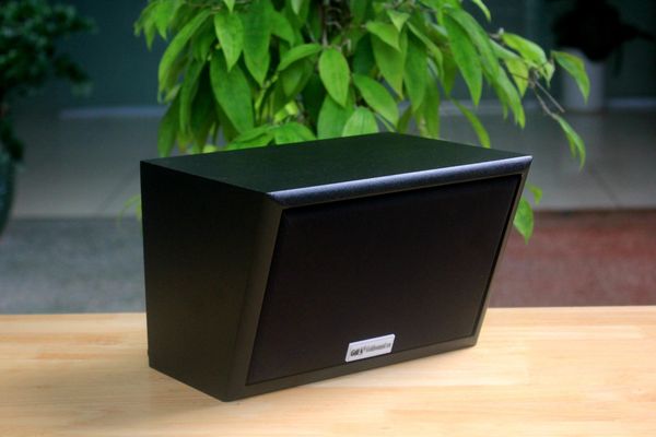Loa Goldsound vệ tinh sân vườn Goldsound V40NT_DA (ngoài trời)(số lượng 01 loa), công suất 40w, thiết kế chống nước, loa bass 4 inch, kích thước rộng 25 cm, cao 17 cm, sâu 19 cm, bảo hành 12 tháng.