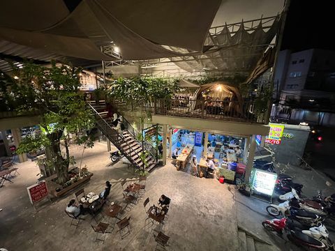 Loa Goldsound cho SQUARE 39 BBQ & Beers, Quận 2, TP.HCM, loa được thiết kế riêng cho quán, bật lớn không tạp âm, miễn phí công lắp đặt, bảo hành dài hạn 5 năm