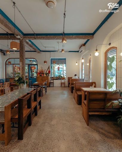 Loa Goldsound cho THẢO CAFE, Quận 7, TP. HCM, amply 2 kênh 900w, bluetooth 5.0, loa V58C-58w, loa được thiết kế riêng cho quán, bật lớn không tạp âm, miễn phí công lắp đặt, bảo hành dài hạn 5 năm