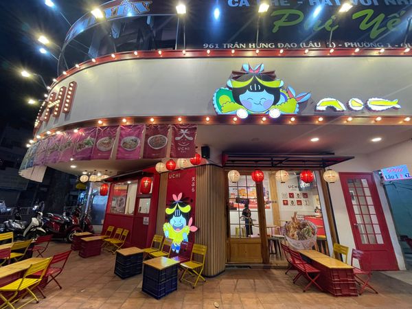 Loa Goldsound cho nhà hàng Nhật Bản Uchi Tempura, Quận 5, loa được thiết kế riêng cho quán, bật lớn không tạp âm, miễn phí công lắp đặt, bảo hành dài hạn 5 năm