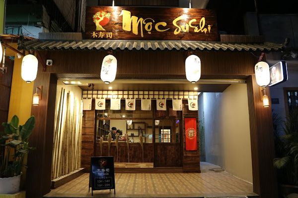 Loa Goldsound cho nhà hàng Nhật Bản Mộc Sushi, TP. Biên Hoà, Đồng Nai, Amply 4 - 6 vùng âm lượng, loa được thiết kế riêng cho quán, bật lớn không tạp âm, miễn phí công lắp đặt, bảo hành dài hạn 5 năm.