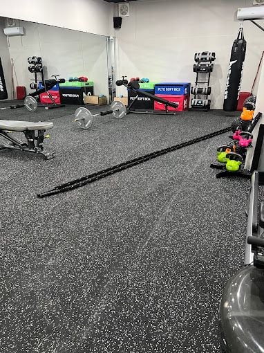 Loa Goldsound cho APEX GYM, Quận 9, amply 2 kênh 380w, bluetooth 5.0, loa V40C-40w, loa được thiết kế riêng cho quán, bật lớn không tạp âm, miễn phí công lắp đặt, bảo hành dài hạn 5 năm