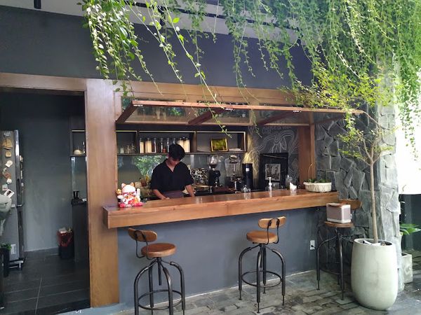 Loa Goldsound cho Giấy coffee and tea, Quận 7, TP. HCM, loa được thiết kế riêng cho quán, bật lớn không tạp âm, miễn phí công lắp đặt, bảo hành dài hạn 5 năm