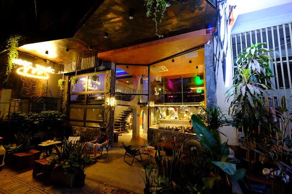 Hệ thống âm thanh cho cà phê TụTập & Co - Ba đình Hà Nội (miễn phí lắp đặt)