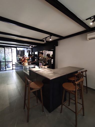 Loa Goldsound cho Hatchin Coffee, Hoàn Kiếm, Hà Nội, loa được thiết kế riêng cho quán, bật lớn không tạp âm, miễn phí công lắp đặt, bảo hành dài hạn 5 năm