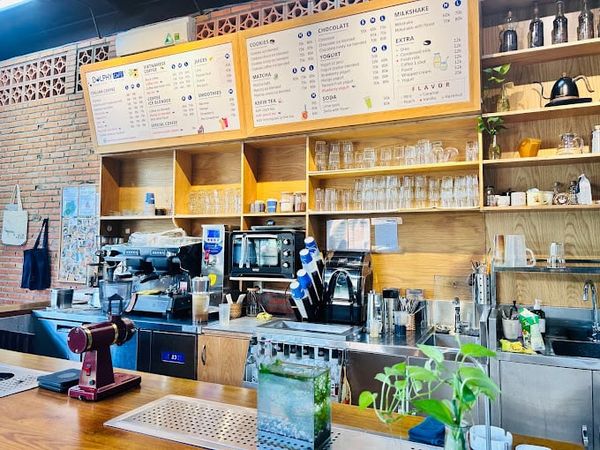 Loa Goldsound cho Dolphy Café Trần Lựu, loa được thiết kế riêng cho quán, bật lớn không tạp âm, miễn phí công lắp đặt, bảo hành dài hạn 5 năm