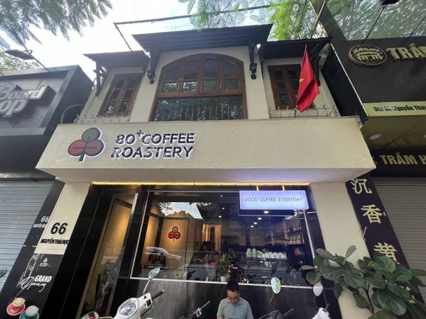 Loa Goldsound cho 80plus Coffee Roastery,Hà Nội, loa được thiết kế riêng cho quán, bật lớn không tạp âm, miễn phí công lắp đặt, bảo hành dài hạn 5 năm
