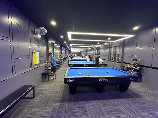 Loa cho TOMNY Billiards Bình Dương, Amply 4 - 6 vùng âm lượng, loa được thiết kế riêng cho quán, bật lớn không tạp âm, miễn phí công lắp đặt, bảo hành dài hạn 5 năm.