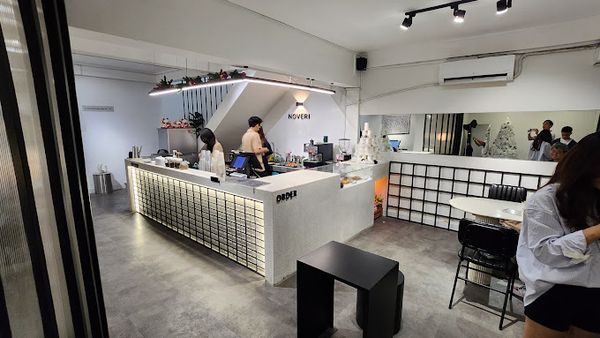Loa Goldsound cho Noveri cafe, TP.HCM, loa được thiết kế riêng cho quán, bật lớn không tạp âm, miễn phí công lắp đặt, bảo hành dài hạn 5 năm