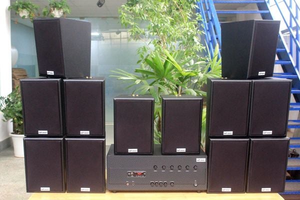 [Diện tích 240m2 + 06 Kênh] A384_SG-6K Goldsound 6 vùng âm lượng 1200w + 12 loa Goldsound V55C_SG 55w, Amply 4 - 6 vùng âm lượng, loa được thiết kế riêng cho quán, bật lớn không tạp âm, miễn phí công lắp đặt, bảo hành dài hạn 5 năm.