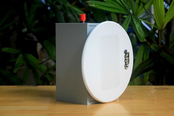 Loa vệ tinh âm trần Goldsound VAT12-TH Gold4cafe (1 loa) - công suất 12w, củ loa toàn dải cả âm Bass &Tress 3 inch, loa được thiết kế đập chậm để phù hợp với style quán dịch vụ, kích thước 12.5x19.5x10.5 cm (C - R - S); chất liệu thùng gỗ 100%.