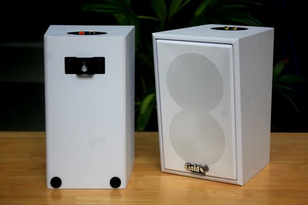 Loa vệ tinh treo tường V58C_DA (Số lượng 1 loa) công suất 58w, loa bass 4 inch, treble 2 inch, kích thước rộng 17.5 cm, cao 28 cm, sâu 21 cm, bảo hành dài hạn 5 năm.