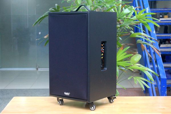 Loa di động D230PU, pin 4 - 6 tiếng, công suất 230w, bass 25 inch, 1 treble, bluetooth 5.0, cổng cắm Micro, cổng rca, khe usb, thiết kế loa thùng gỗ, cao 57.25 cm, rộng 35.5 cm, sâu 36 cm. Bảo hành 12 tháng