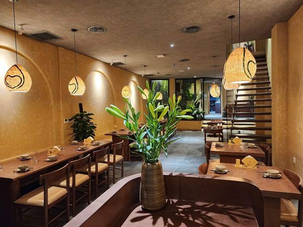 Loa Goldsound cho Chayfood, Tây Hồ, Hà Nội, loa được thiết kế riêng cho quán, bật lớn không tạp âm, miễn phí công lắp đặt, bảo hành dài hạn 5 năm.