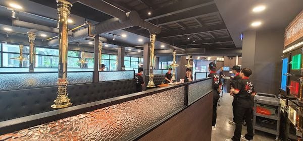 Loa Goldsound cho nhà hàng HANMAEUM BBQ Chi nhánh Phú Mỹ Hưng, Quận 7, loa được thiết kế riêng cho quán, bật lớn không tạp âm, miễn phí công lắp đặt, bảo hành dài hạn 5 năm