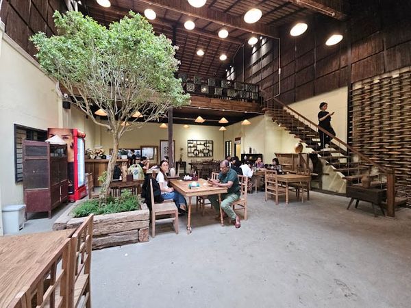 Loa Goldsound cho nhà hàng Đôi Đũa, Lâm Đồng, loa được thiết kế riêng cho quán, bật lớn không tạp âm, miễn phí công lắp đặt, bảo hành dài hạn 5 năm