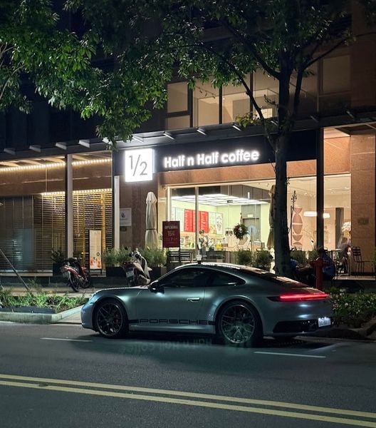 Loa Goldsound cho Half n Half coffee - Sarina Hoàng Thế Thiện, TP.HCM, amply 2 kênh 380w, bluetooth 5.0, loa 25C - 25w, loa được thiết kế riêng cho quán, bật lớn không tạp âm, miễn phí công lắp đặt, bảo hành dài hạn 5 năm