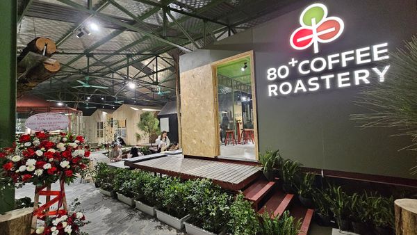 Loa Goldsound cho 80plus Coffee Roastery, Hà Nội, loa được thiết kế riêng cho quán, bật lớn không tạp âm, miễn phí công lắp đặt, bảo hành dài hạn 5 năm