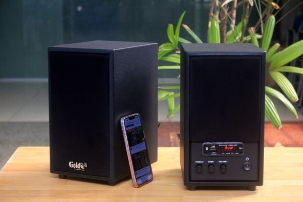 Loa HIFI GS51 Pro 5 - đúng chuẩn HIFI, công suất 120w, Bass 4 inch, treble 2 inch, bluetooth 5.0, cổng rca, khe usb, thiết kế loa thùng gỗ cao 31.5 cm, rộng 17.5 cm, sâu 24 cm.