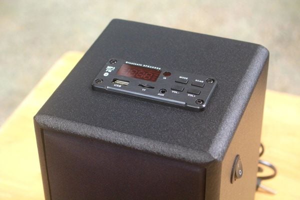 THANH LÝ Loa bluetooth 30w Goldsound (bluetooth 5.0, AUX, usb) - BH 6 tháng