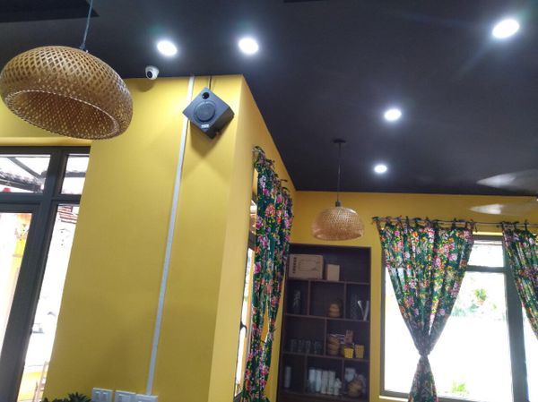 Loa cho Góc Hội An Cafe, Lê Văn Thiêm, Hà Nội