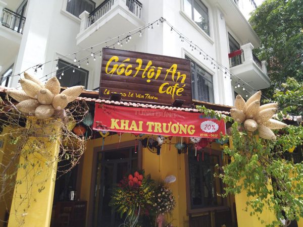 Loa cho Góc Hội An Cafe, Lê Văn Thiêm, Hà Nội