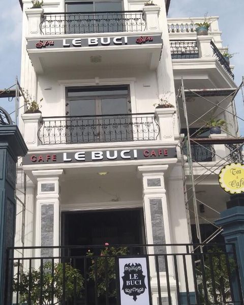 Loa Goldsound lắp đặt âm thanh cho Spa, cafe LE BUCI, Hà Đông, loa được thiết kế riêng cho quán, bật lớn không tạp âm, miễn phí công lắp đặt, bảo hành dài hạn 5 năm