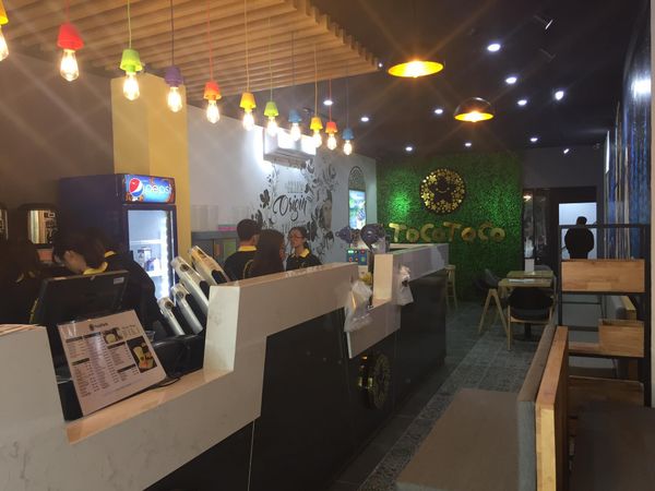 Loa Goldsound cho Tocotoco 51B Xuân La, Amply 4 - 6 vùng âm lượng, loa được thiết kế riêng cho quán, bật lớn không tạp âm, miễn phí công lắp đặt, bảo hành dài hạn 5 năm.