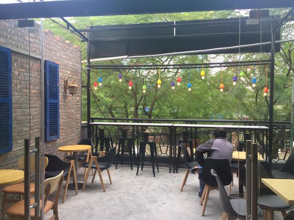 Loa Goldsound cho Tocotoco 51B Xuân La, Amply 4 - 6 vùng âm lượng, loa được thiết kế riêng cho quán, bật lớn không tạp âm, miễn phí công lắp đặt, bảo hành dài hạn 5 năm.