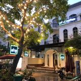 Hệ thống âm thanh cho Aha Cafe Vinhomes Riverside, Amply 4 - 6 vùng âm lượng, loa được thiết kế riêng cho quán, bật lớn không tạp âm, miễn phí công lắp đặt, bảo hành dài hạn 5 năm.