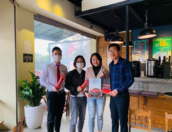 Hệ thống âm thanh cho Aha cafe Đông Anh, Amply 4 - 6 vùng âm lượng, loa được thiết kế riêng cho quán, bật lớn không tạp âm, miễn phí công lắp đặt, bảo hành dài hạn 5 năm.