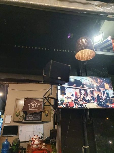 Lắp đặt hệ thống âm thanh cho QUÁN NHÀ