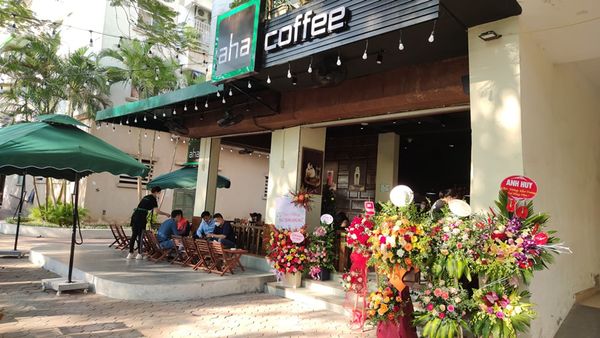 Hệ thống âm thanh cho chuỗi Aha Cafe, Khu ĐT Việt Hưng, Amply 4 - 6 vùng âm lượng, loa được thiết kế riêng cho quán, bật lớn không tạp âm, miễn phí công lắp đặt, bảo hành dài hạn 5 năm.