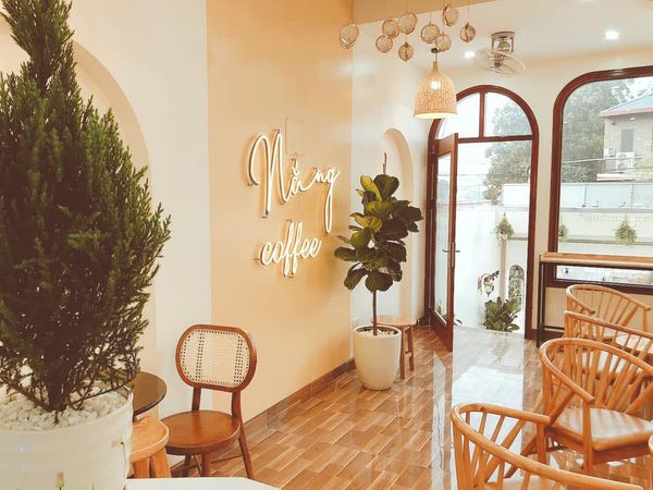 Loa cafe Loa Goldsound lắp đặt hệ thống âm thanh cho Nắng coffee & tea - Tam Tầng