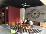 Hệ thống âm thanh cho AHA Cafe Triều Khúc, Amply 4 - 6 vùng âm lượng, loa được thiết kế riêng cho quán, bật lớn không tạp âm, miễn phí công lắp đặt, bảo hành dài hạn 5 năm.